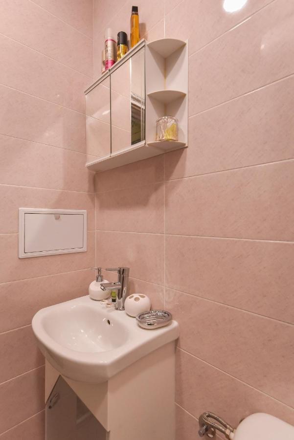 Vintage Spot - Colorful One-Bedroom Apartment By Flat Mаnager صوفيا المظهر الخارجي الصورة